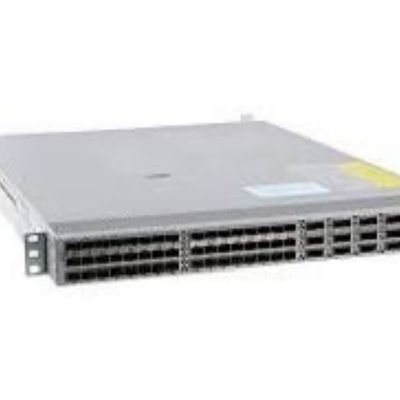 48x40G Ports N9K-C93240YC-FX2 Cisco PoE+ Switch Low Latency